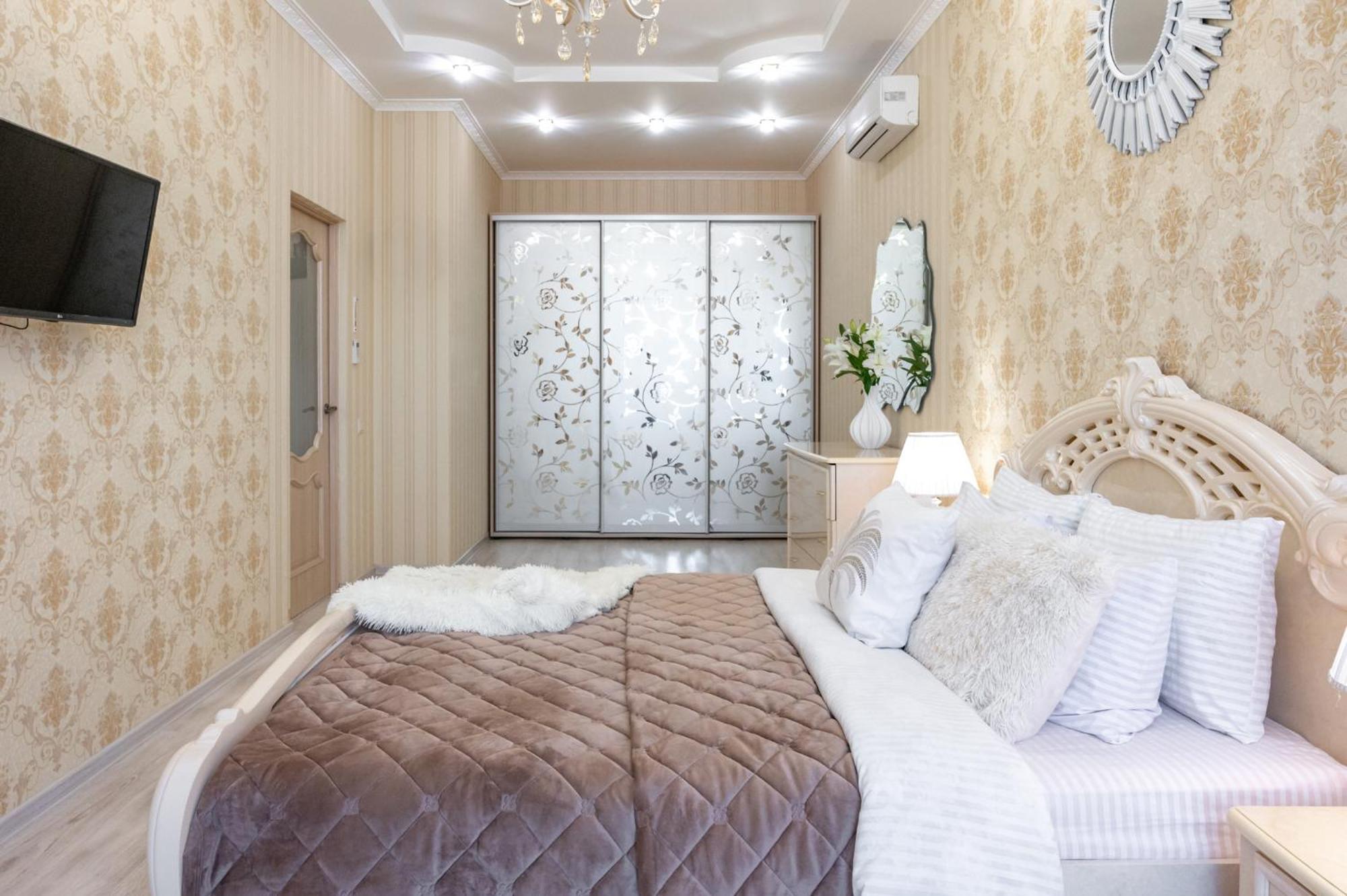 Красивая Квартира В Центре Одессы Odessa Extérieur photo